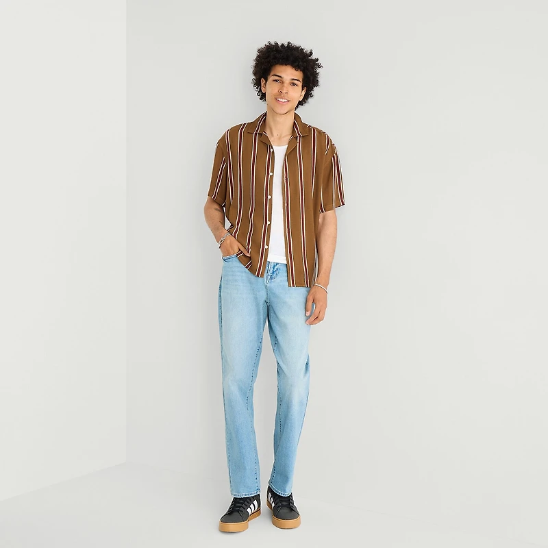 Arizona Mens Short Sleeve Boxy Fit Button-Down Shirt