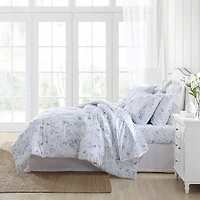 Laura Ashley Belinda Midweight Comforter Set