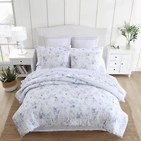Laura Ashley Belinda Midweight Comforter Set