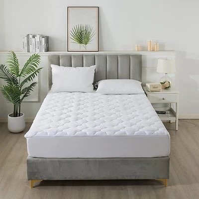 Royal Velvet Waterproof Stain Resistant And Antimicrobial Mattress Pad
