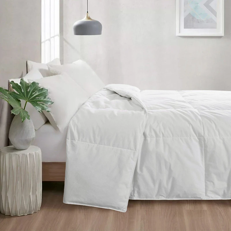 PeaceNest Lightweight Comforter
