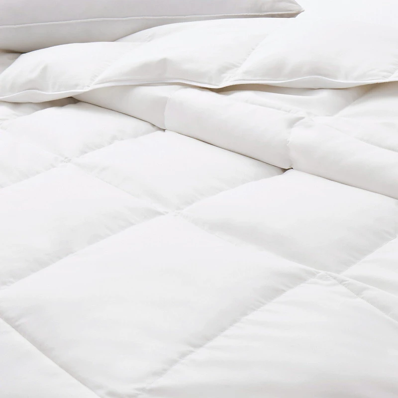 PeaceNest Lightweight Comforter