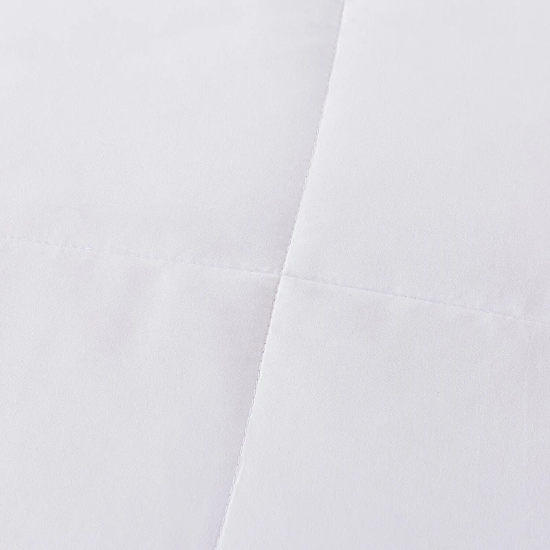 St. James Home Hypoallergenic Lightweight Blanket