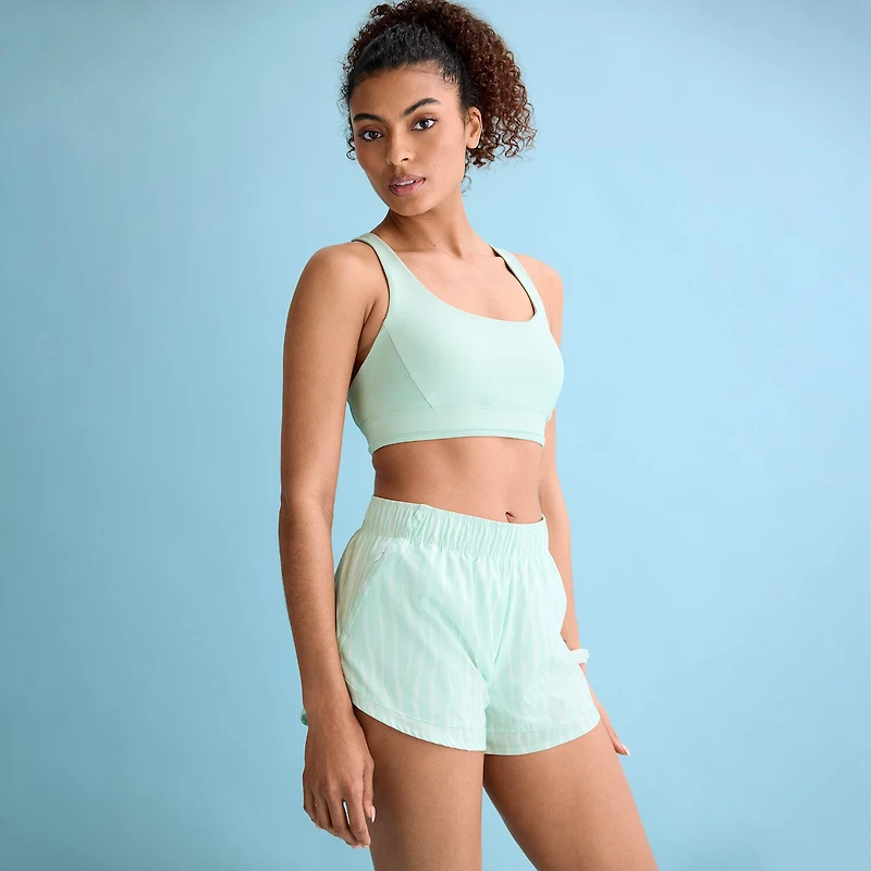 Xersion EverContour+ Womens Medium Support Sports Bra