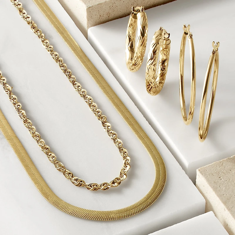 10K Gold 18 - 24 Inch Hollow Rope Chain Necklace