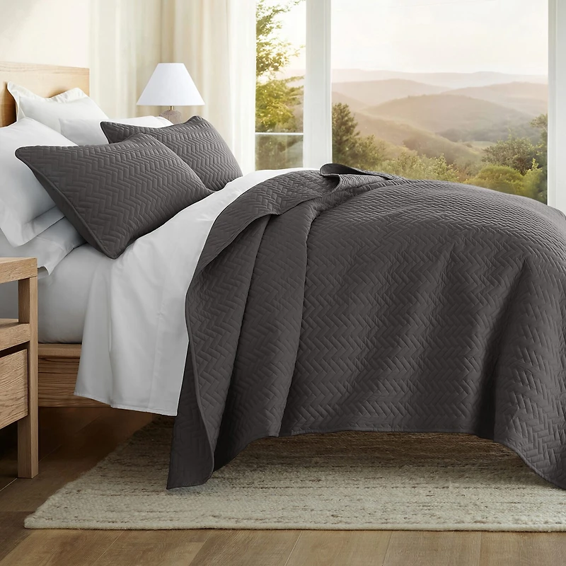 Casual Comfort Premium Ultra Soft Herringbone Pattern Quilted Coverlet Set