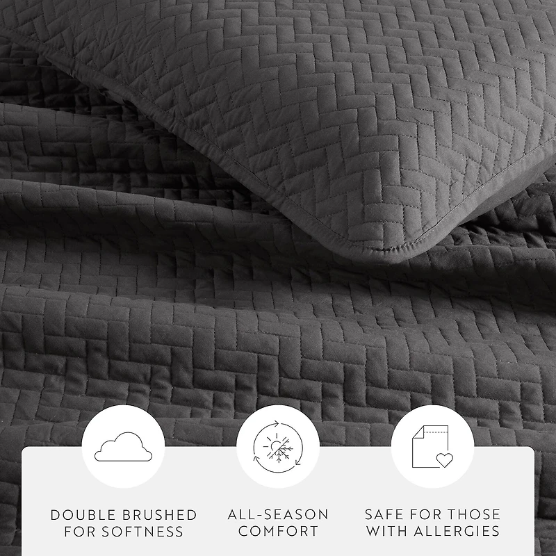 Casual Comfort Premium Ultra Soft Herringbone Pattern Quilted Coverlet Set