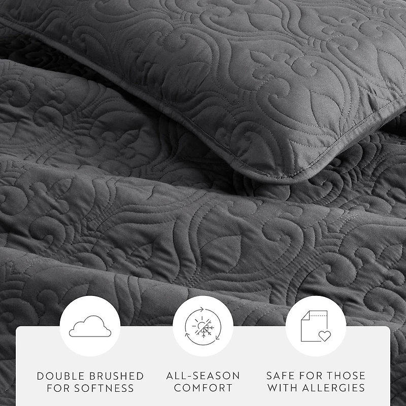 Casual Comfort Premium Ultra Soft Damask Pattern Quilted Coverlet Set