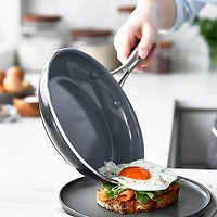 Greenpan Swift Ceramic 8" Frypan