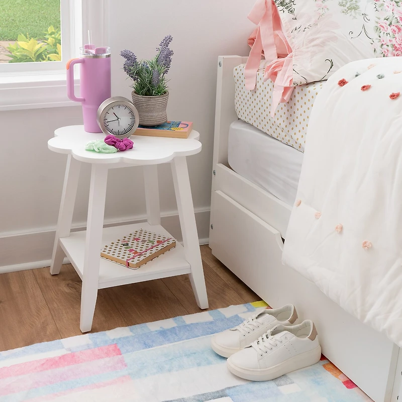 Linon Natalia Flower Side Table