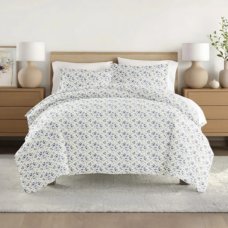 Casual Comfort Premium Ultra Soft 3-pc. Blossoms Print Duvet Cover Set