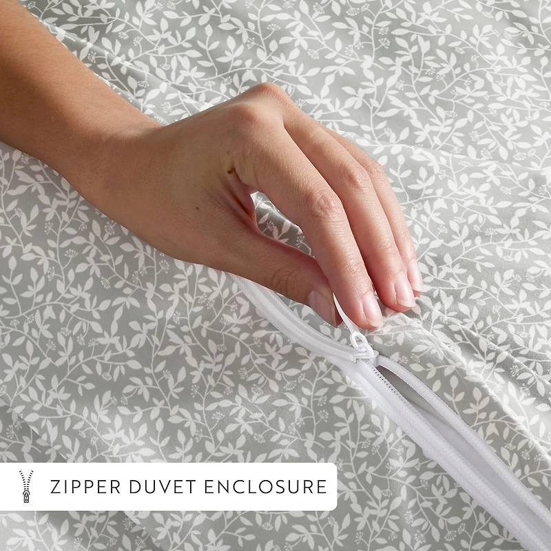Casual Comfort Premium Ultra Soft 3-pc. Vine Trellis Print Duvet Cover Set