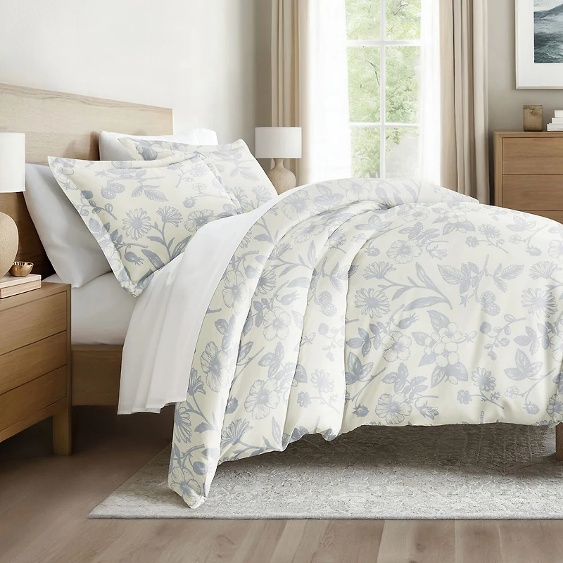 Casual Comfort Premium Ultra Soft Garden Pattern Duvet Cover Set