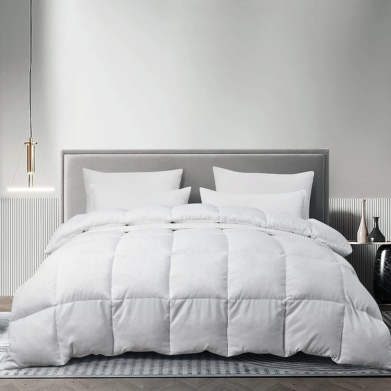 Serta White Feather/Down Comforter