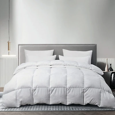 Serta White Feather/Down Comforter
