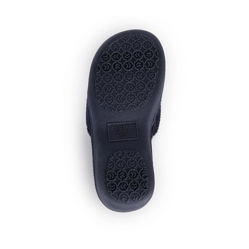 Isotoner Seersucker Thong Womens Round Slip-On Shoe