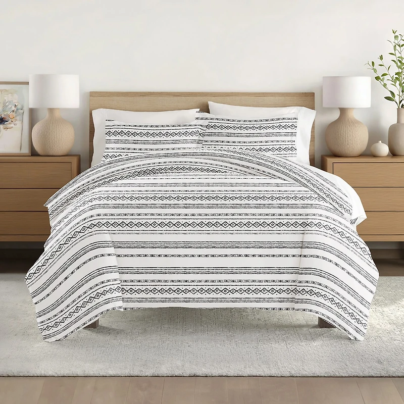 Casual Comfort Geo Threads Pattern Oversized Duvet Cover Set