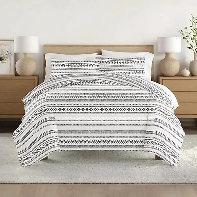 Casual Comfort Geo Threads Pattern Oversized Duvet Cover Set