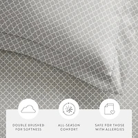 Casual Comfort Premium Ultra Soft Quatrefoil Pattern Duvet Cover Set