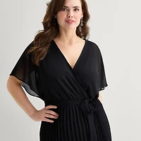 Sandra Darren Womens Plus V Neck Short Sleeve Flutter Maxi Dress