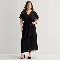 Sandra Darren Womens Plus V Neck Short Sleeve Flutter Maxi Dress