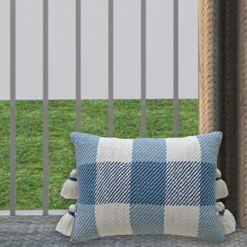 Vibhsa Plaid Decorative Rectangular Throw Pillow