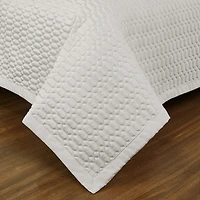 Queen Street Blanchard 3-pc. Solid Quilt Set