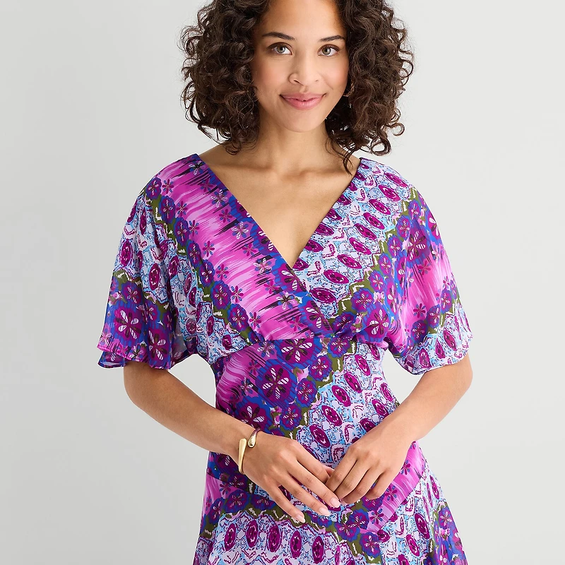 Rabbit Design Womens V Neck Short Sleeve Flutter Abstract Fit + Flare Dress