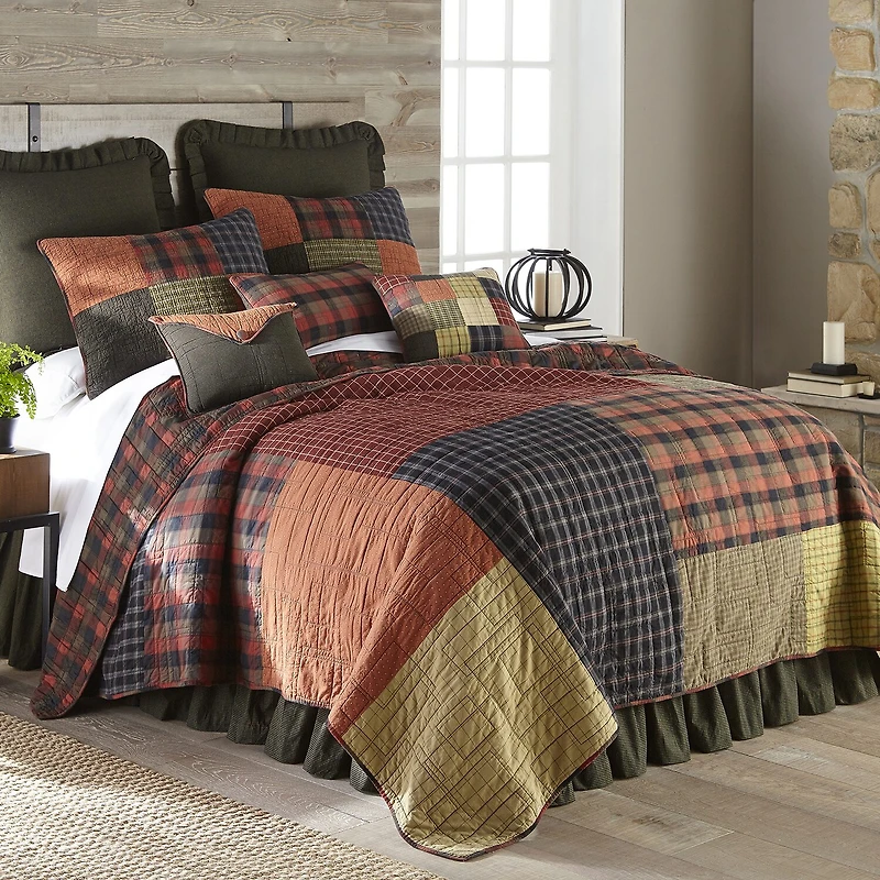 Donna Sharp Woodland Square Quilt