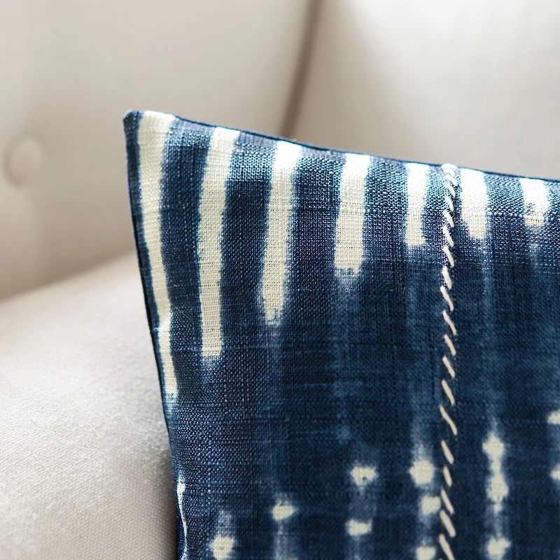 Safavieh Laurena Rectangular Throw Pillow