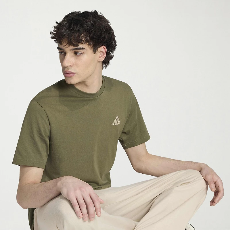 adidas Mens Crew Neck Short Sleeve Regular Fit Graphic T-Shirt