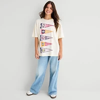 Hello Kitty Pennant Oversize Tee Womens Juniors Crew Neck Short Sleeve Oversized Graphic T-Shirt