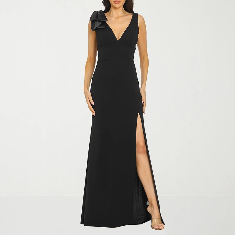 Premier Amour Womens V Neck Sleeveless Evening Gown