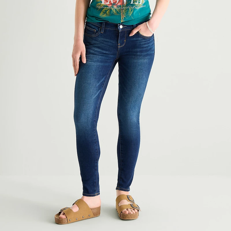 Arizona Womens Juniors Short Skinny Fit Jean