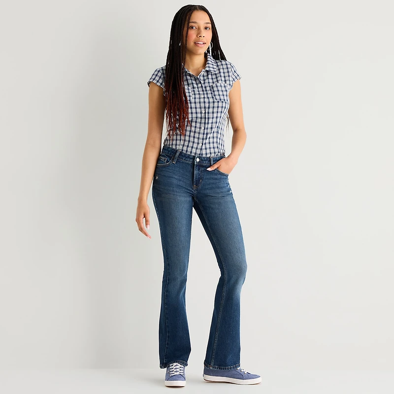 Arizona Womens Juniors Short Low Rise Bootcut Jean