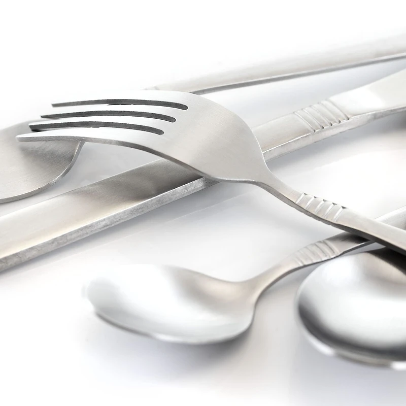 MegaChef Cravat 20-pc. 18/10 Stainless Steel Flatware Set