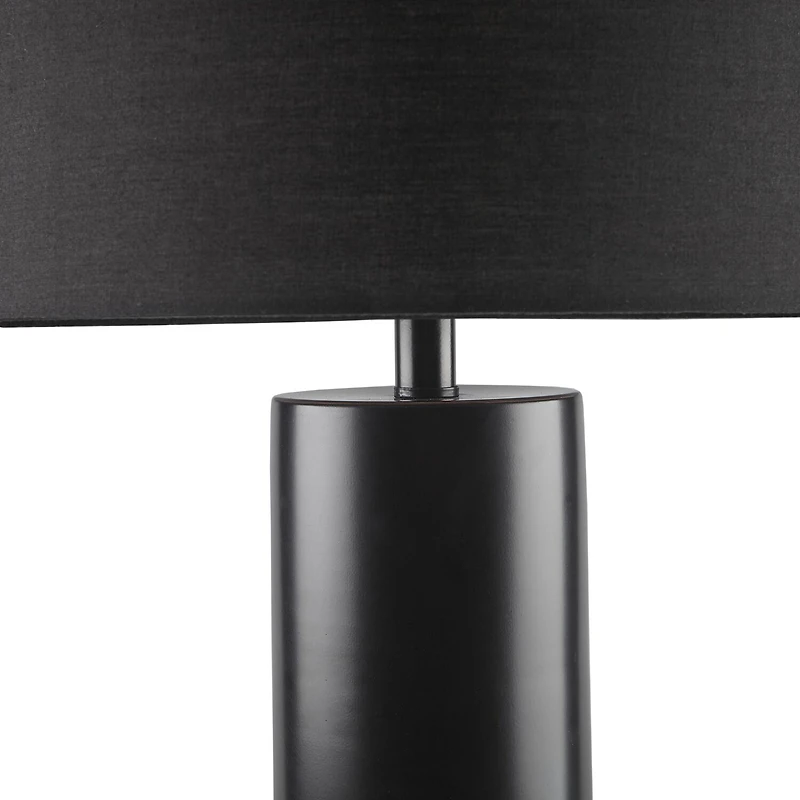Hampton Hill Fulton Metal Table Lamp