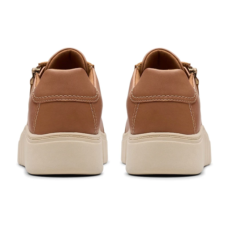 Clarks Mykah Joy Womens Round Slip-On Shoe