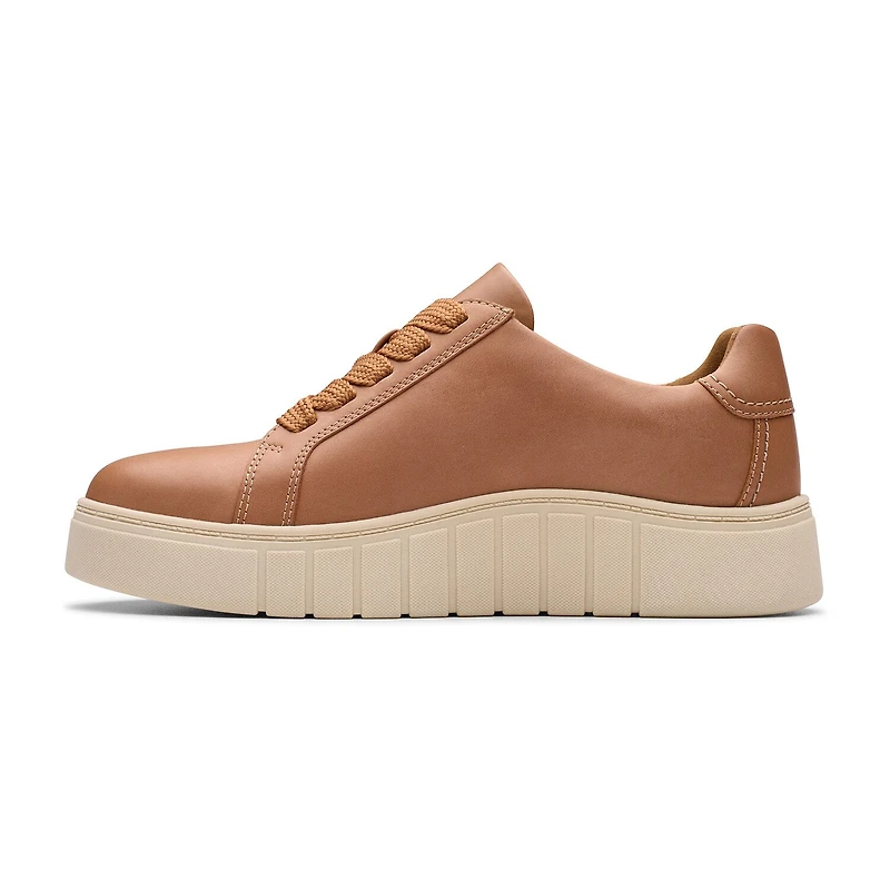 Clarks Mykah Joy Womens Round Slip-On Shoe