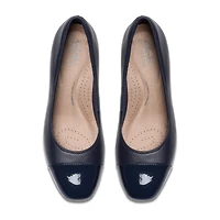 Clarks Iridessa May Womens Cap Closed Toe Block Heel Pumps