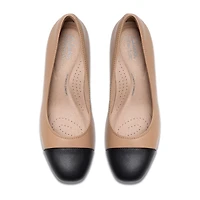 Clarks Iridessa May Womens Cap Closed Toe Block Heel Pumps