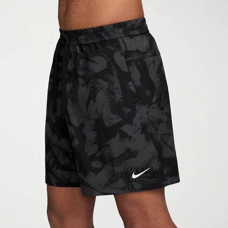 Nike Form Mens 7" Mid Rise Quick Dry Workout Shorts