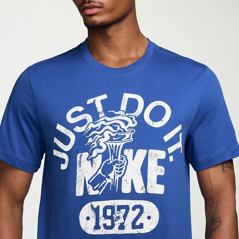 Nike Just Do It Mens Crew Neck Short Sleeve Regular Fit Graphic T-Shirt