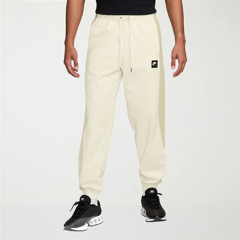 Nike Mens Cuffed Mid Rise Regular Fit Fleece Active Jogger Pant