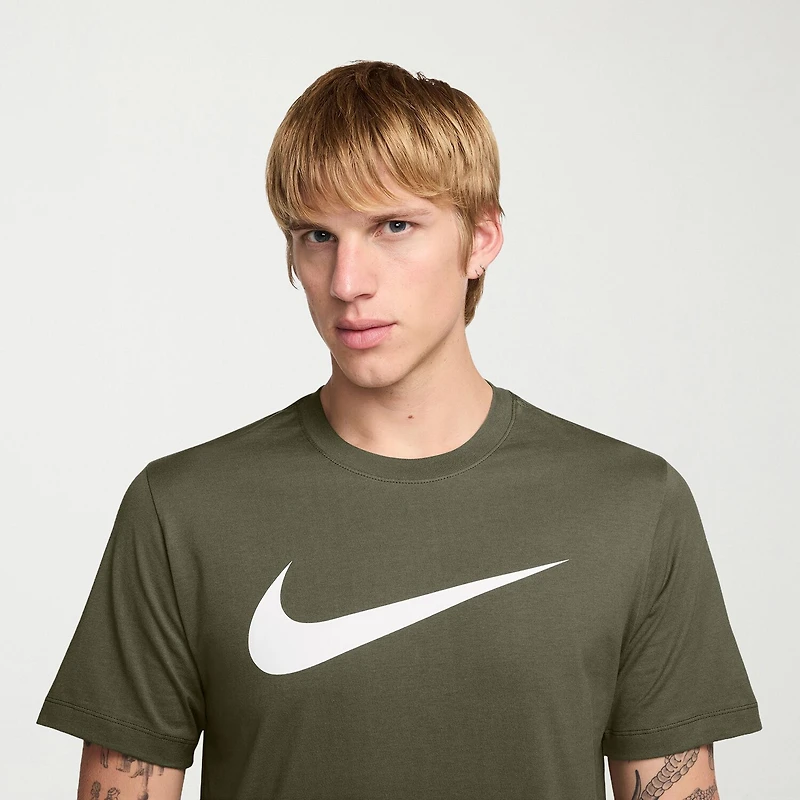 Nike Mens Crew Neck Short Sleeve Regular Fit Big and Tall Graphic T-Shirt