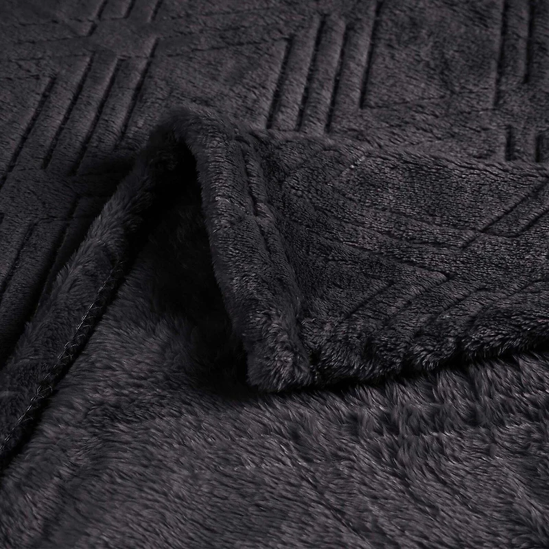 SUPERIOR® Alaska Diamond Quilted Polyester Fleece Multi-Use Throw