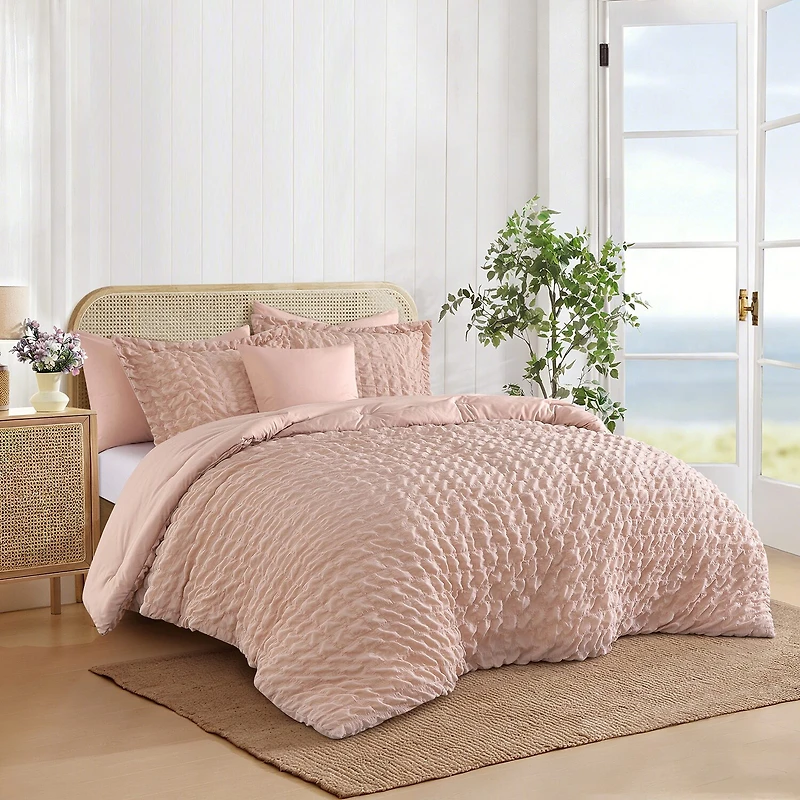 Stratford Park Deena Geometric Easy Care Comforter Set