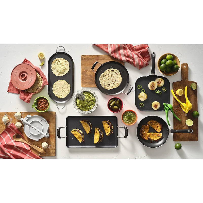IMUSA Steel 17" Oval Comal Griddle