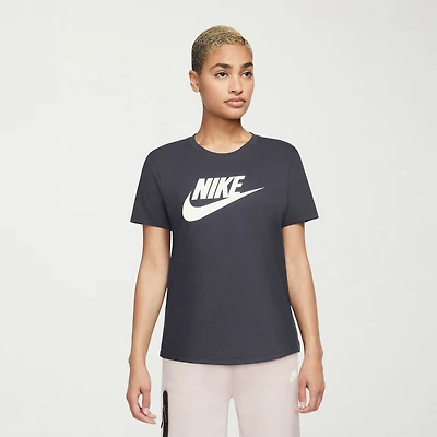 Nike Womens Active T-Shirt