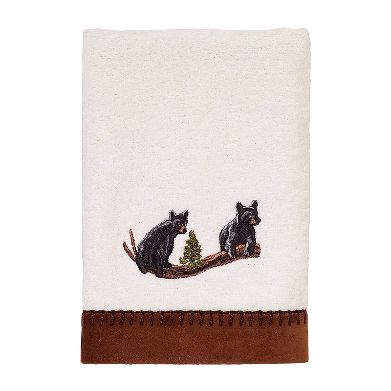 Avanti Black Bear Lodge Bath Towel